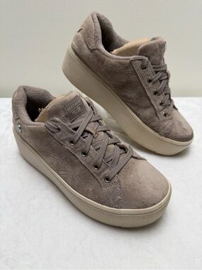 Skechers x Martha Stewart Plateau Sneaker 8.5 Comfort Travel Minimalist Platform